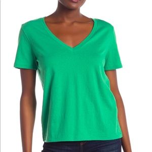 NWT Nordstrom BP V Neck plain short sleeve t shirt